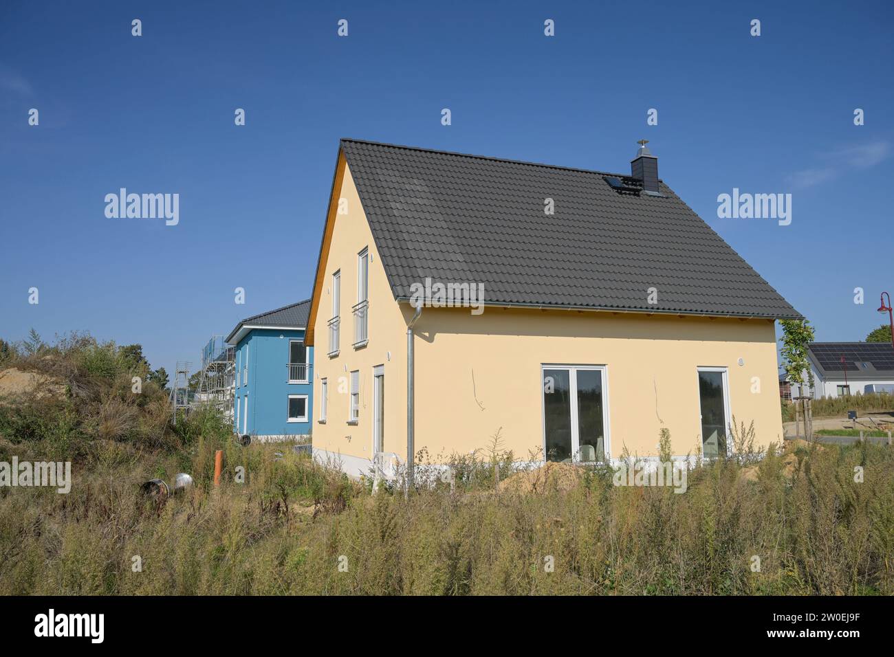 Einfamilienhaus, Neubaugebiet Am Rüggen Ost, Melchow am Rügen, Brandenburg, Deutschland Stock Photo