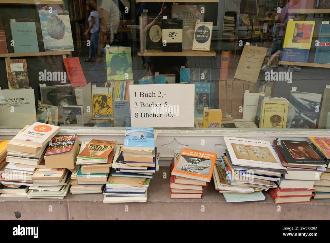 Bücher, Antiquariat, Buchhandlung, Heidelberg, Baden-Württemberg, Deutschland Stock Photo
