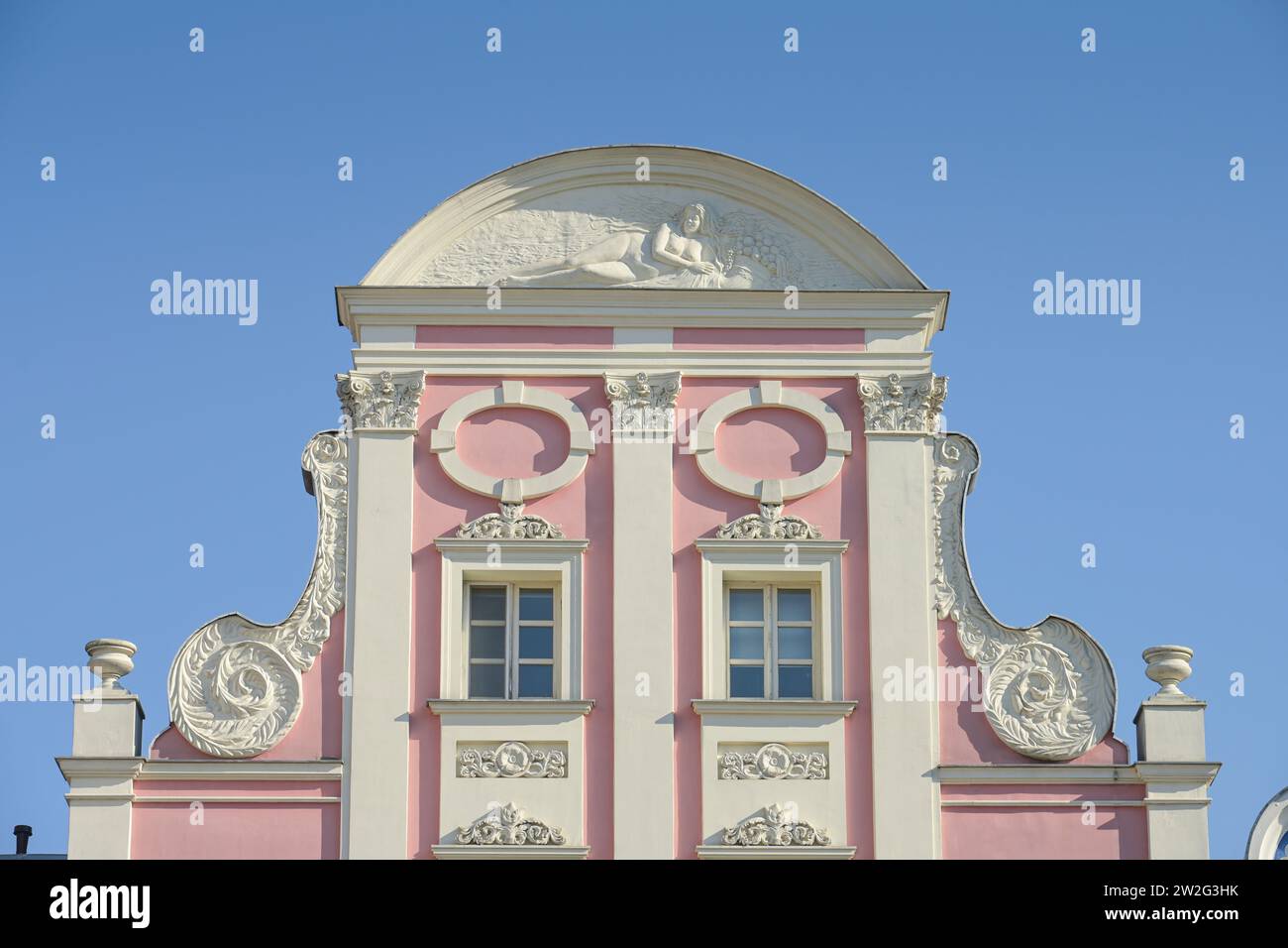 Barocker Giebel, Mevius-Haus, Altbau am Heumarkt- Rynek Sienny, Altstadt, Stettin, Woiwodschaft Westpommern, Polen Stock Photo