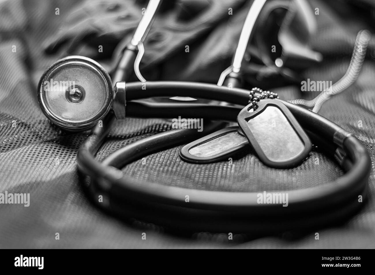 Military doctor stethoscope hi-res stock photography and images - Alamy