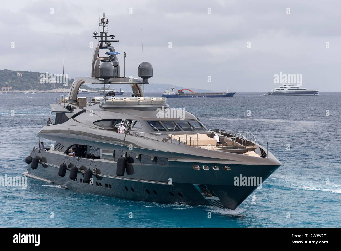 Monaco, Monaco - Luxury yacht MRS L arriving port of Monaco Stock Photo ...