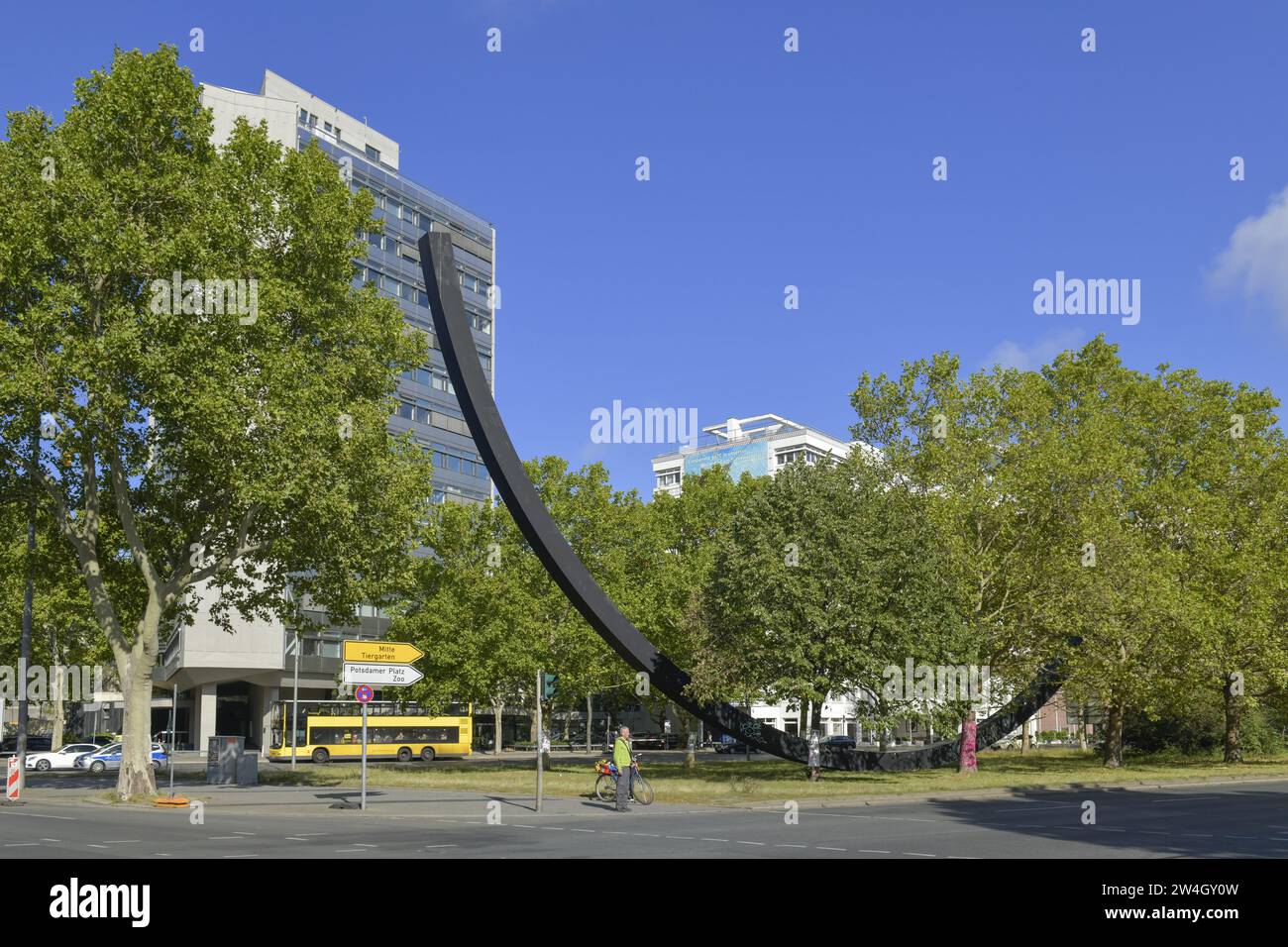 Arc In Berlin Skulptur