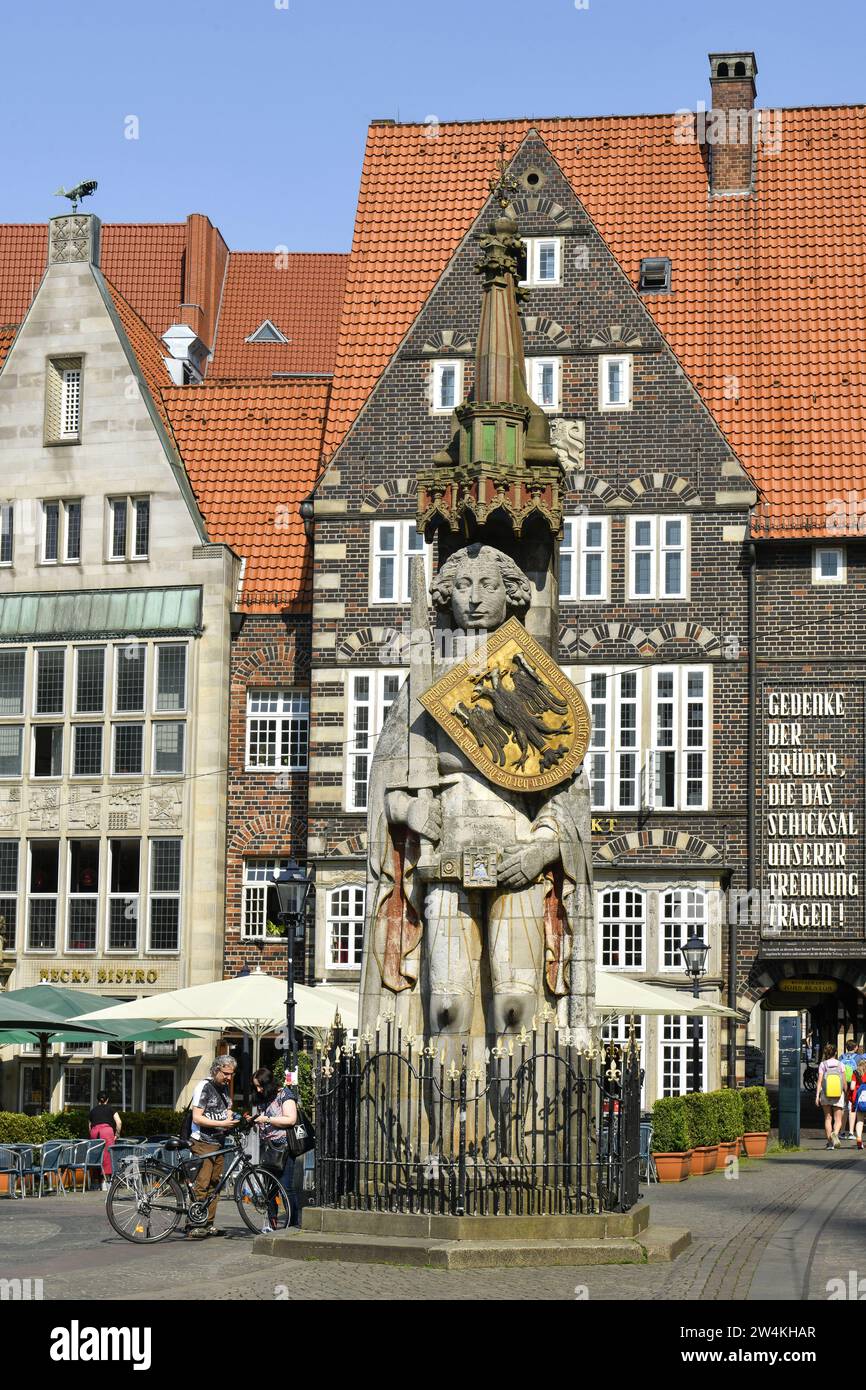 Roland Statue, Marktplatz, Bremen, Deutschland Stock Photo