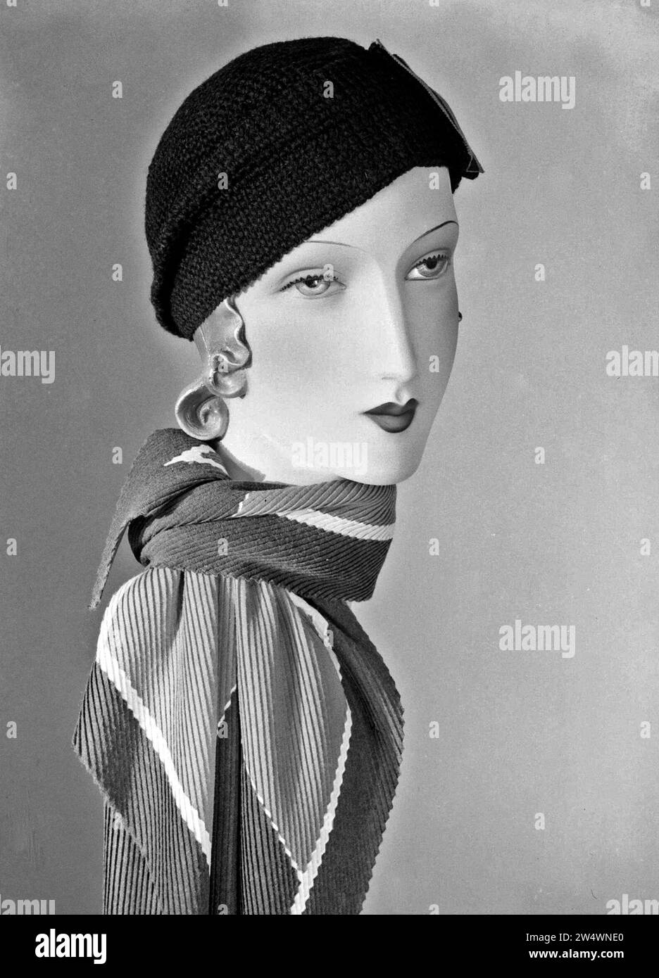 Imans company mannequin hi-res stock photography and images - Alamy