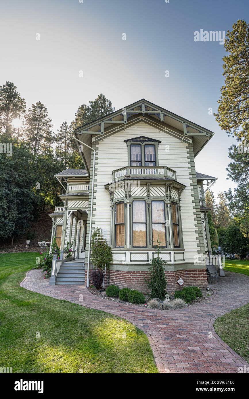 The Historic Perkins House in Colfax, WA Stock Photo Alamy