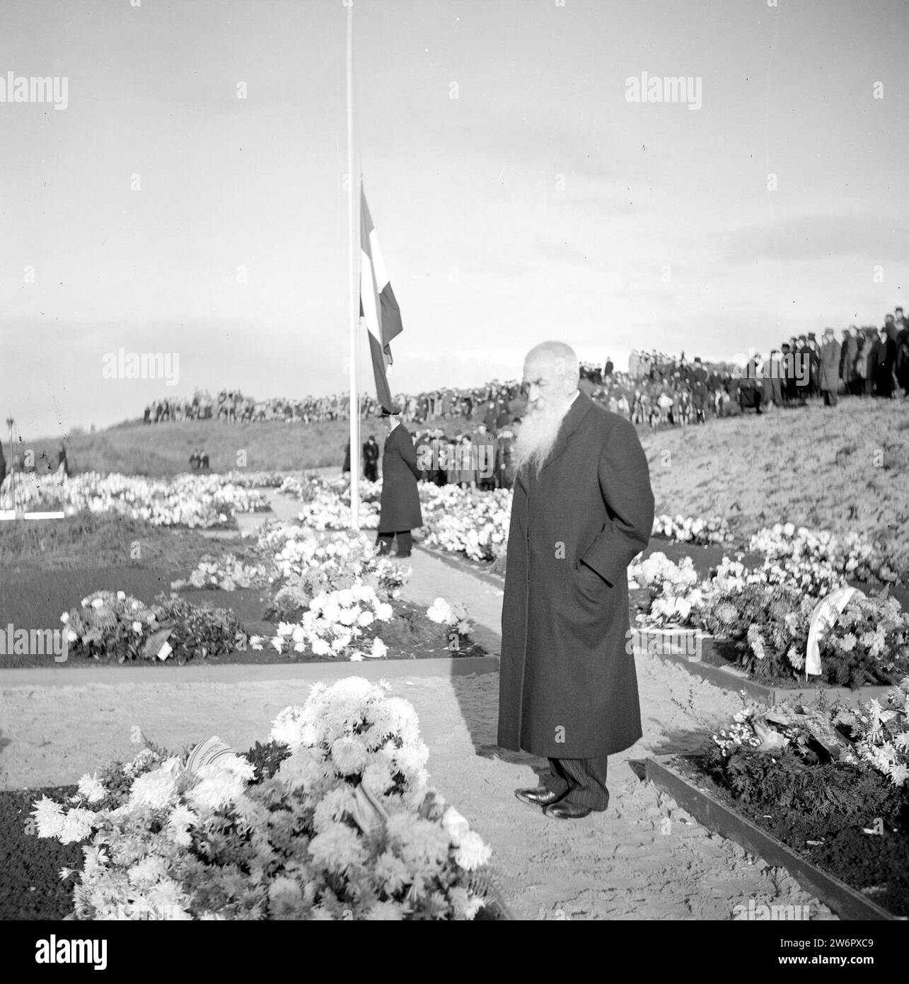 The honorary cemetery Bloemendaal in Overveen ca. November 27, 1945 Stock Photo