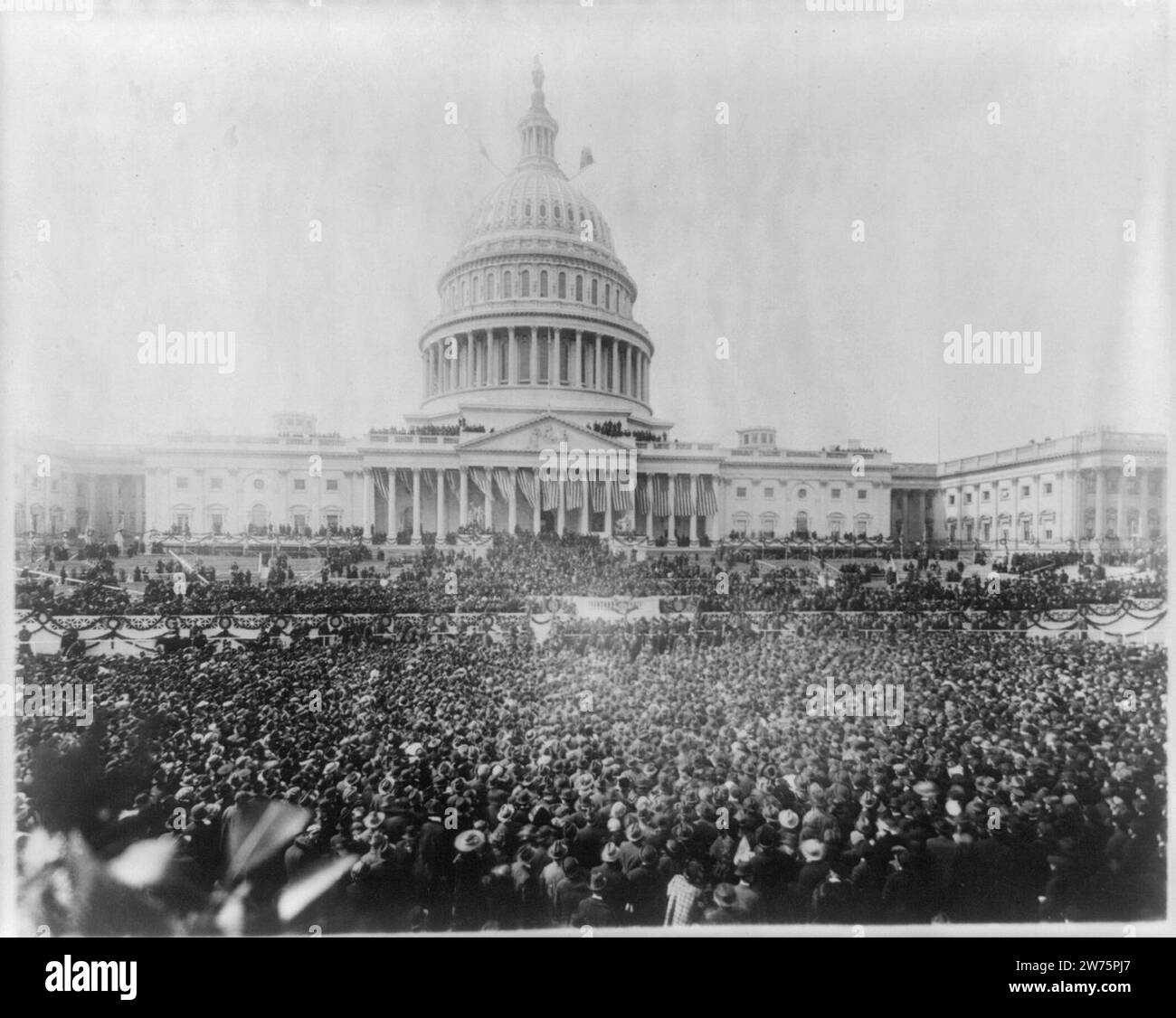 Wilson Inauguration Wilson's inauguration, 1917 Stock Photo - Alamy