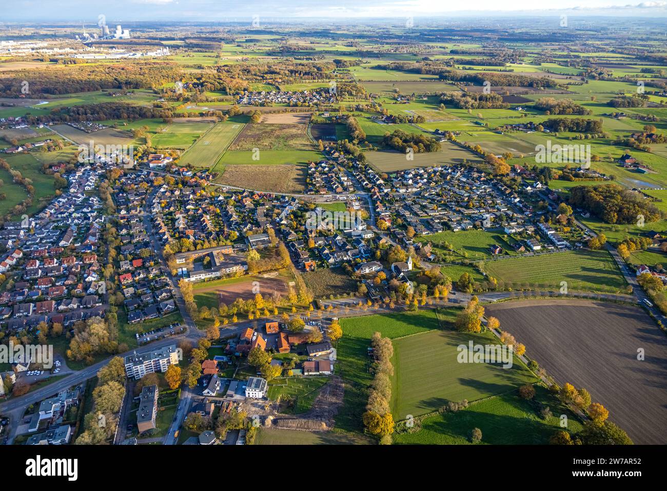 Aut View Aerial view, residential area district Braam-Ostwennemar with meadows ...