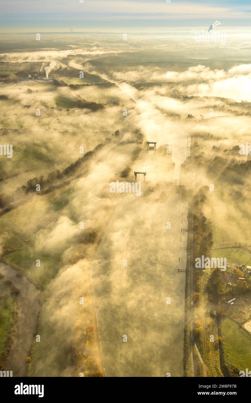 Aerial view, fog over the Flaesheim lock on the Wesel-Datteln Canal and the Lippe floodplain with the river Lippe, distant view with steaming cooling Stock Photo