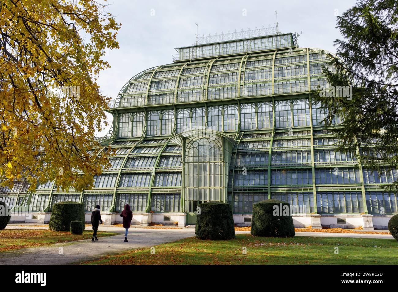 The Palm House in the grounds of Schloss Schönbrunn in Vienna, Austria Stock Photo