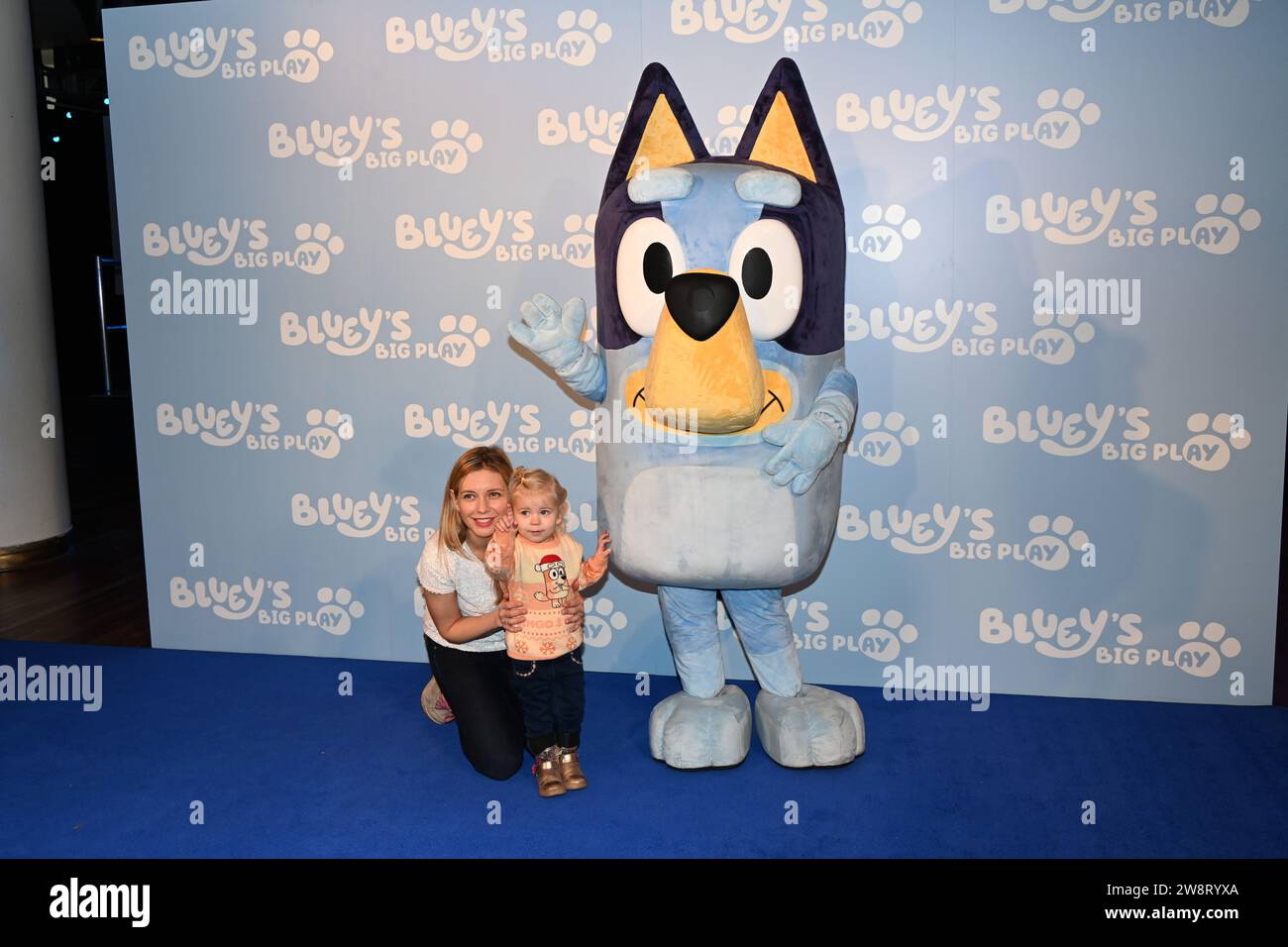 London, UK. 21th December 2023. Rachel Riley and daughter attends Gala ...