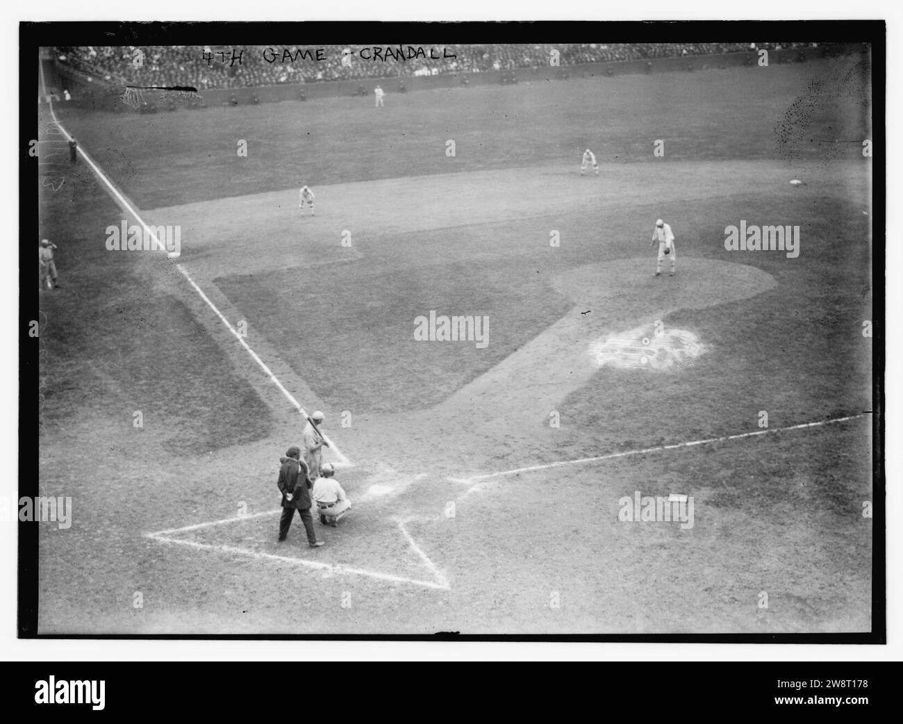 World Series 1913, 4th game, Shibe Park, Doc Crandall bats, Chief Bender pitching (baseball) Stock Photo