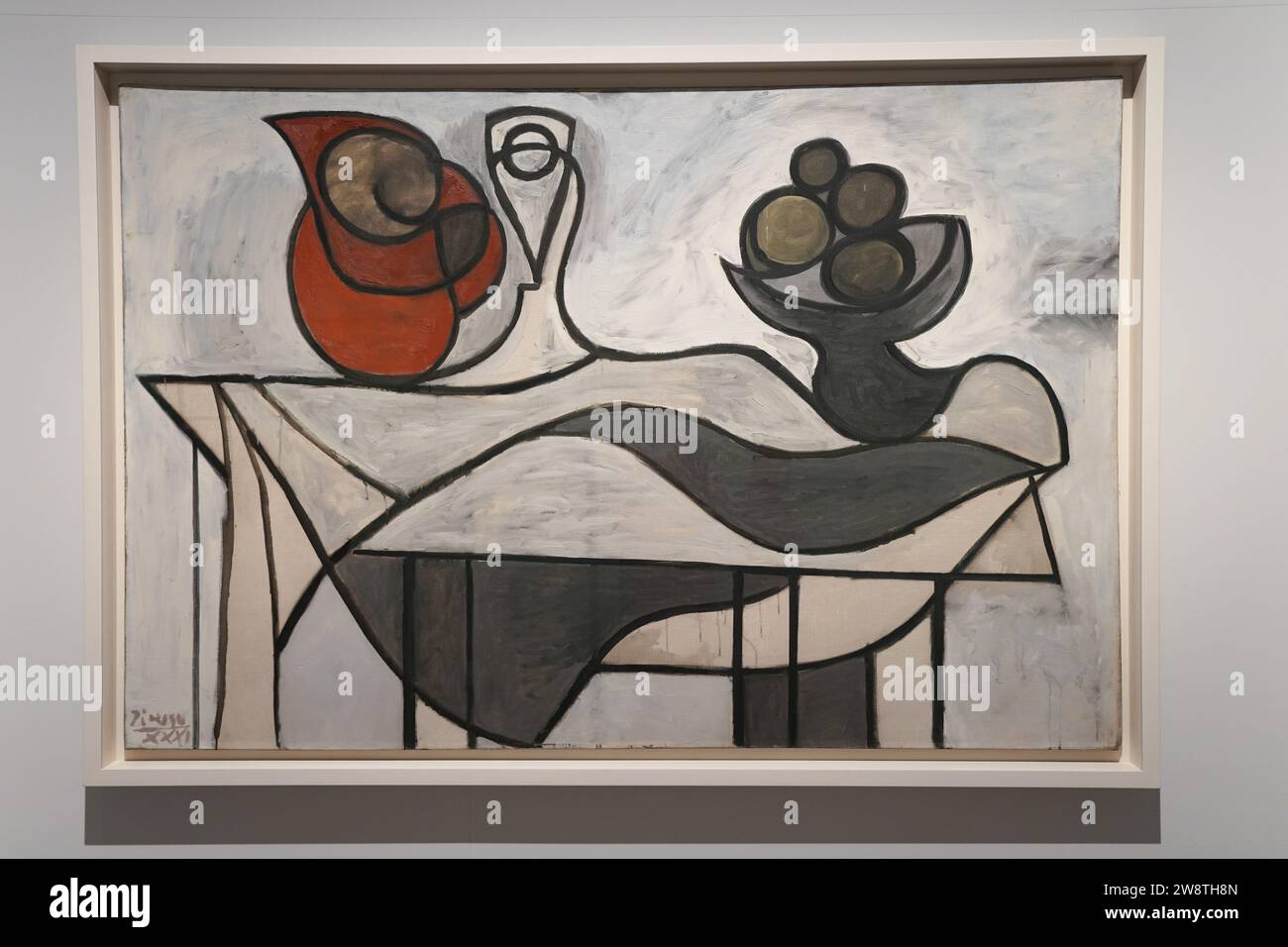 https://c8.alamy.com/comp/2W8TH8N/pitcher-and-fruit-bowl-1931-pablo-picasso-museum-in-barcelona-spain-2W8TH8N.jpg