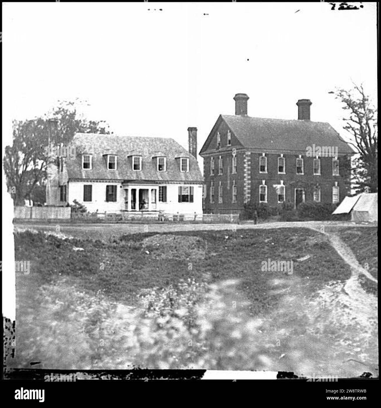 Yorktown, Va. Thomas Nelson house (right), used as a hospital; in 1781