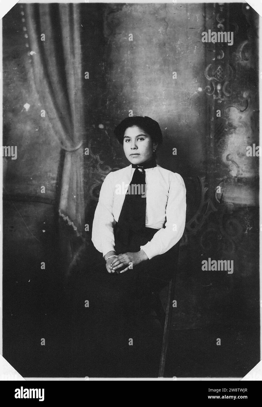 Vintage indian woman Black and White Stock Photos & Images - Alamy
