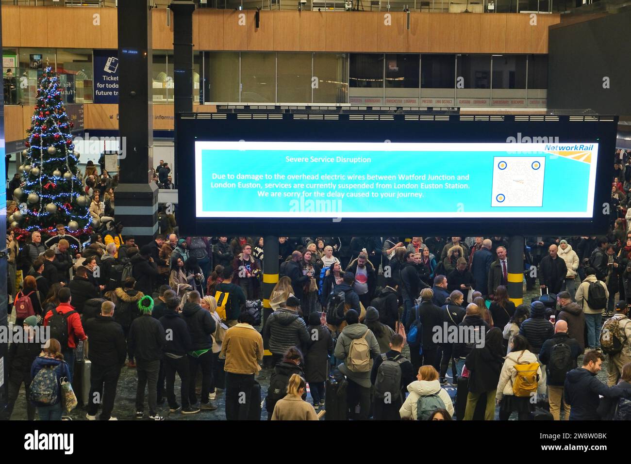 Euston christmas getaway 2023 hires stock photography and images Alamy