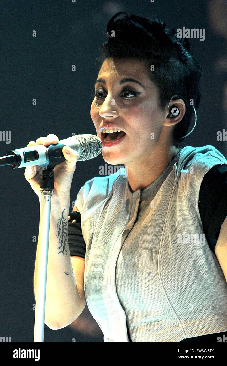 Milan Italy 2010-12-02 : Malika Ayane, Italian singer, during the live concert at the Arcimboldi theatre Stock Photo