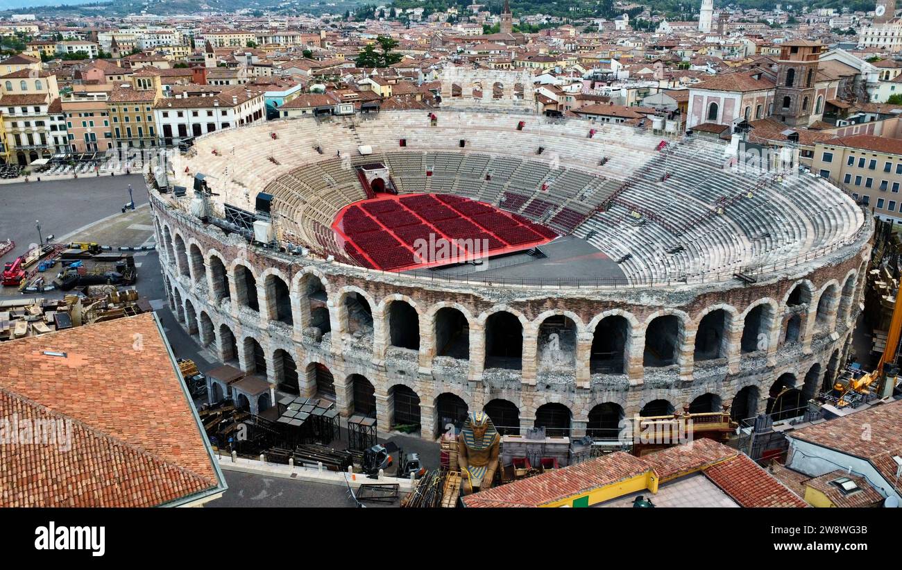 Arena di verona hi-res stock photography and images - Alamy