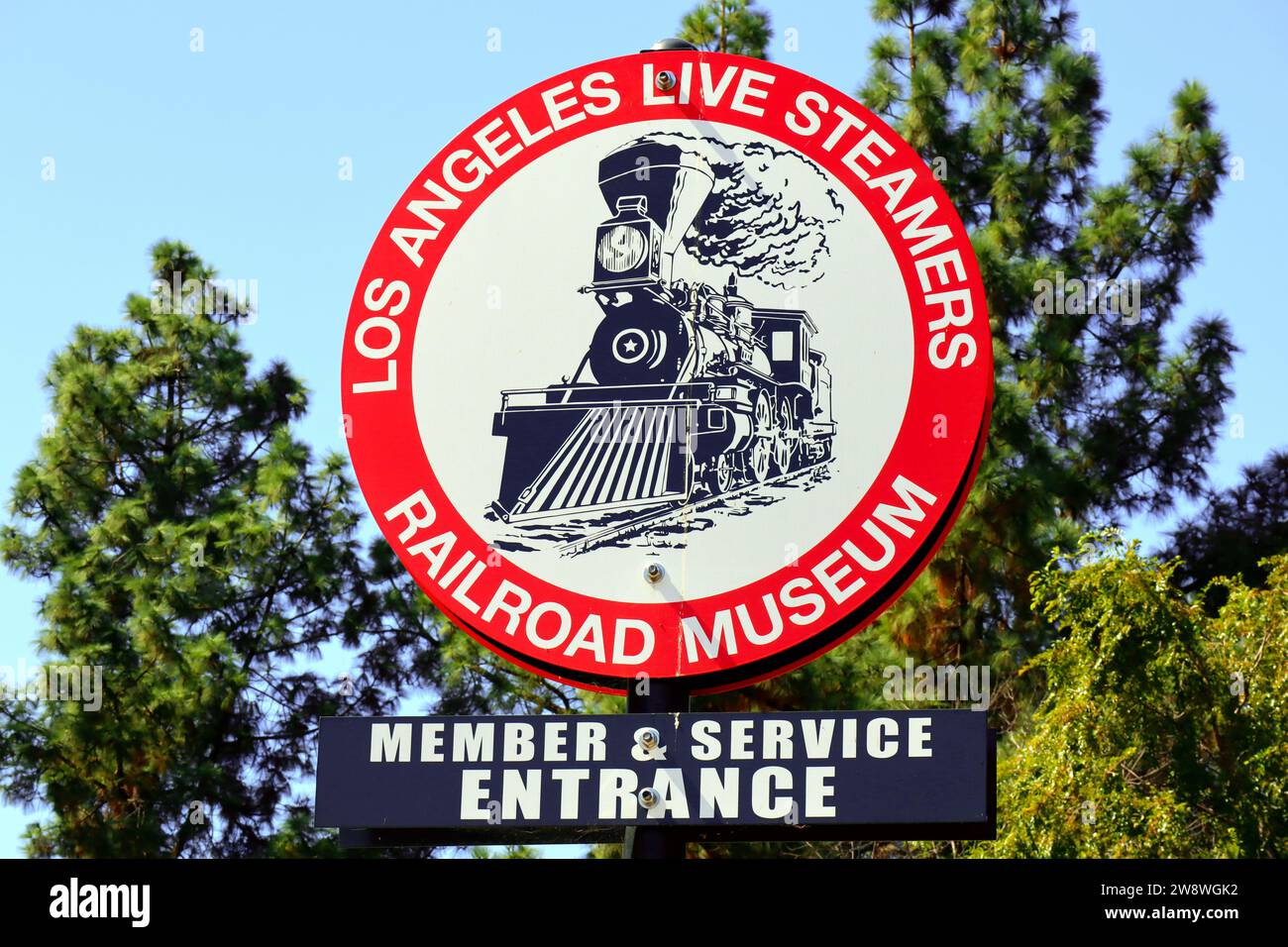 Los Angeles, California Los Angeles Live Steamers Railroad Museum, railroad history and scale