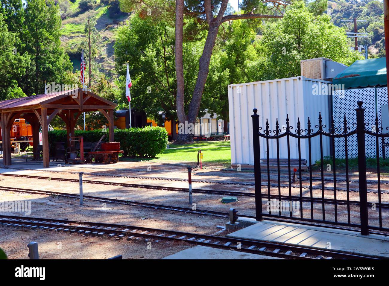 Los Angeles, California Los Angeles Live Steamers Railroad Museum, railroad history and scale