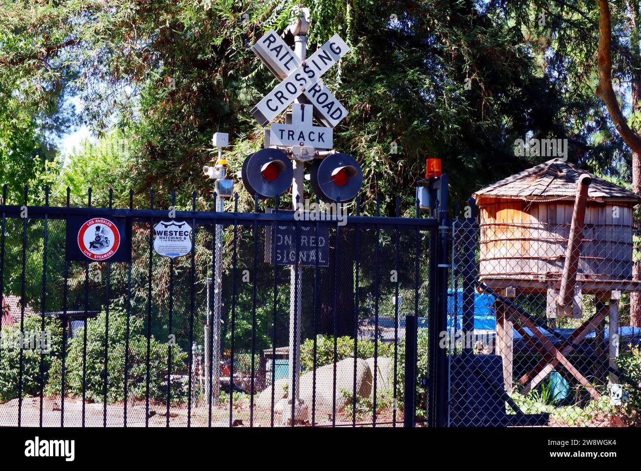 Los Angeles, California Los Angeles Live Steamers Railroad Museum, railroad history and scale