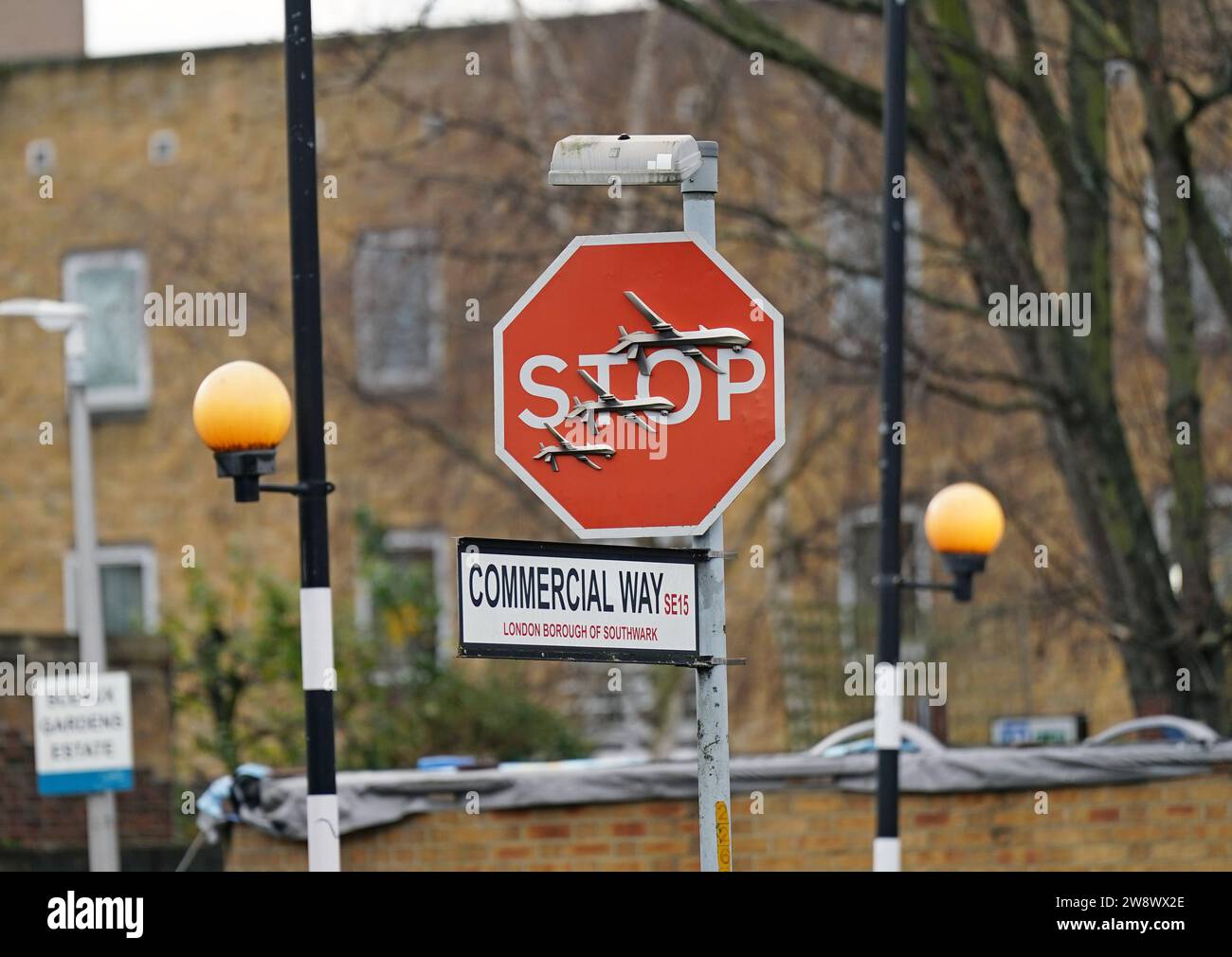 Banksy has unveiled a new piece of art work at the intersection of