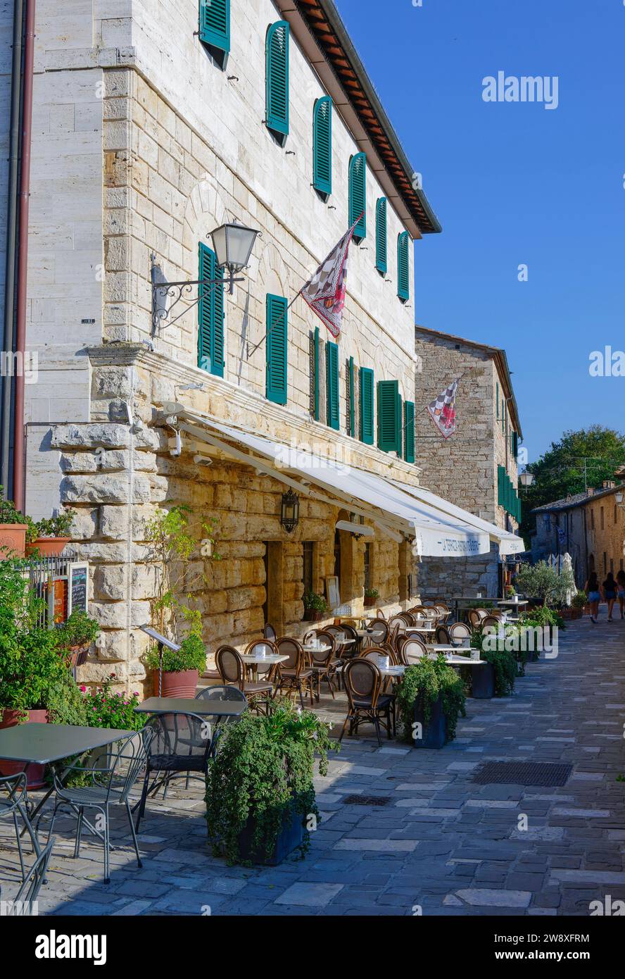 The ancient village of Bagno Vignoni, Val d'Orcia, Tuscany, Italy Stock Photo