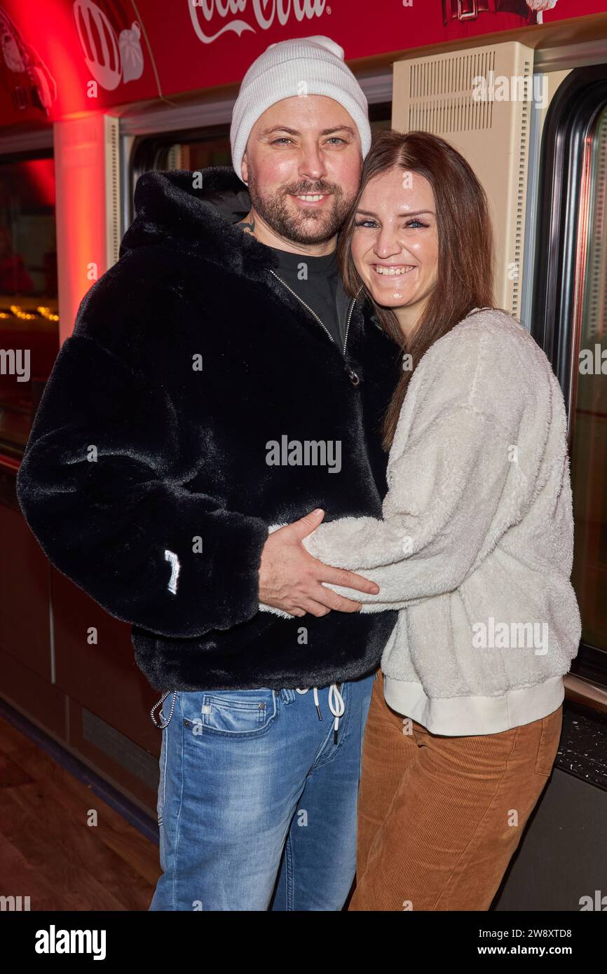 Felix von Jascheroff mit Freundin Alexandra Sophie - Coca-Cola