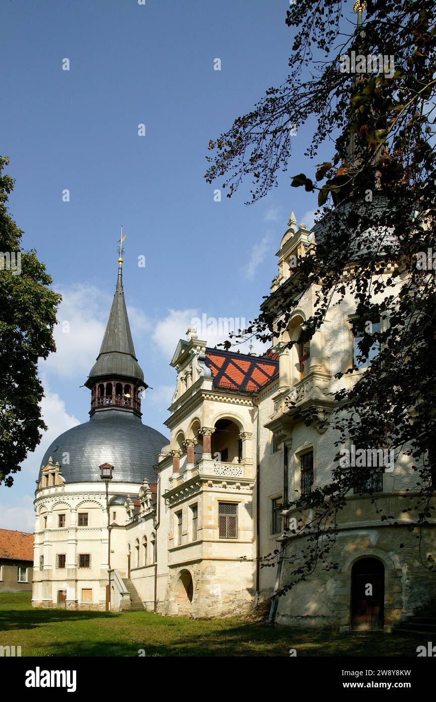 Schoenfeld Castle near Grossenhain Stock Photo - Alamy