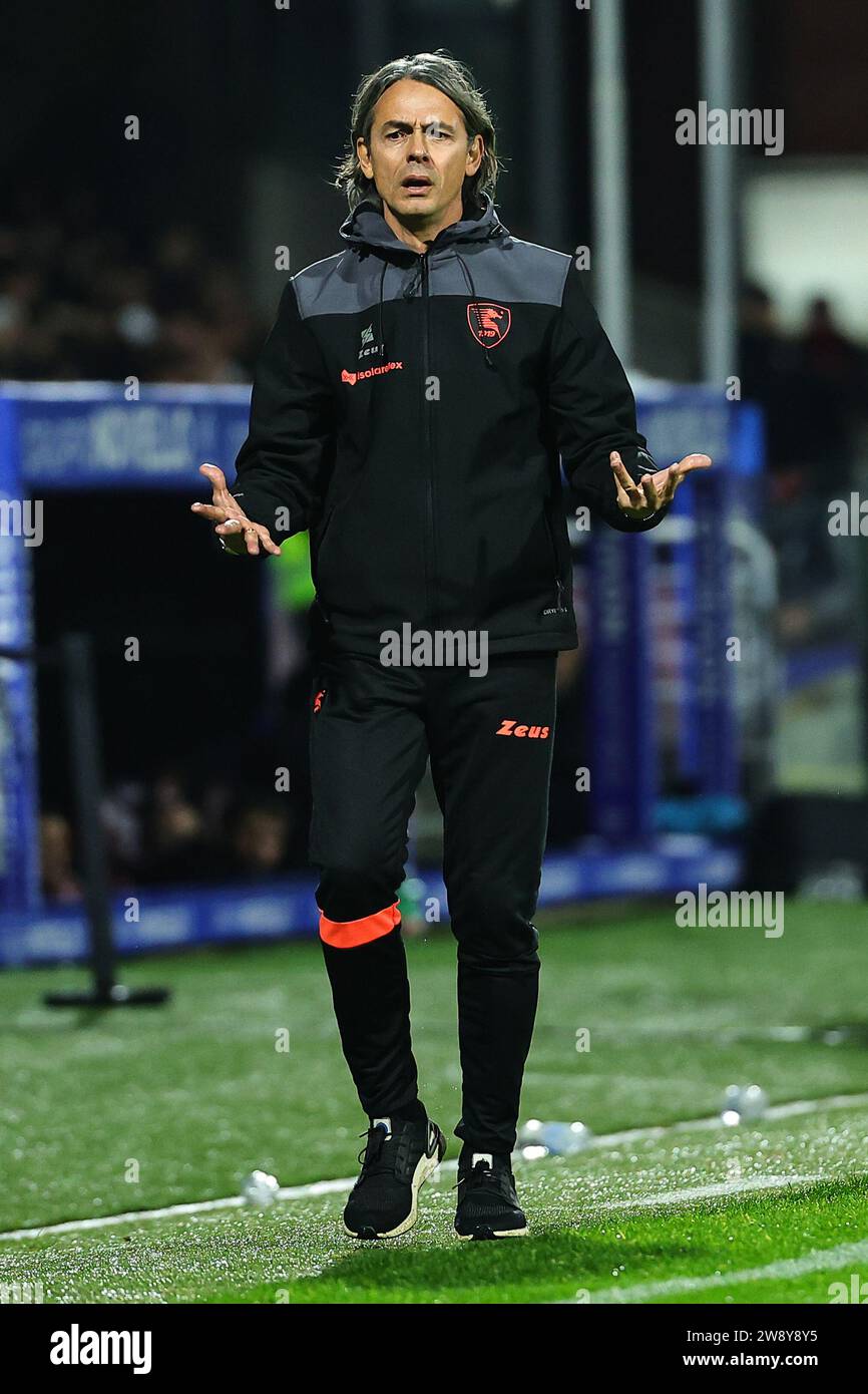 Salerno, Italy. 22nd Dec, 2023. Filippo Inzaghi, head coach of US Salernitana gestures during the Serie A football match between US Salernitana and AC Milan at Arechi stadium in Salerno (Italy), December 22nd, 2023. Credit: Insidefoto di andrea staccioli/Alamy Live News Stock Photo
