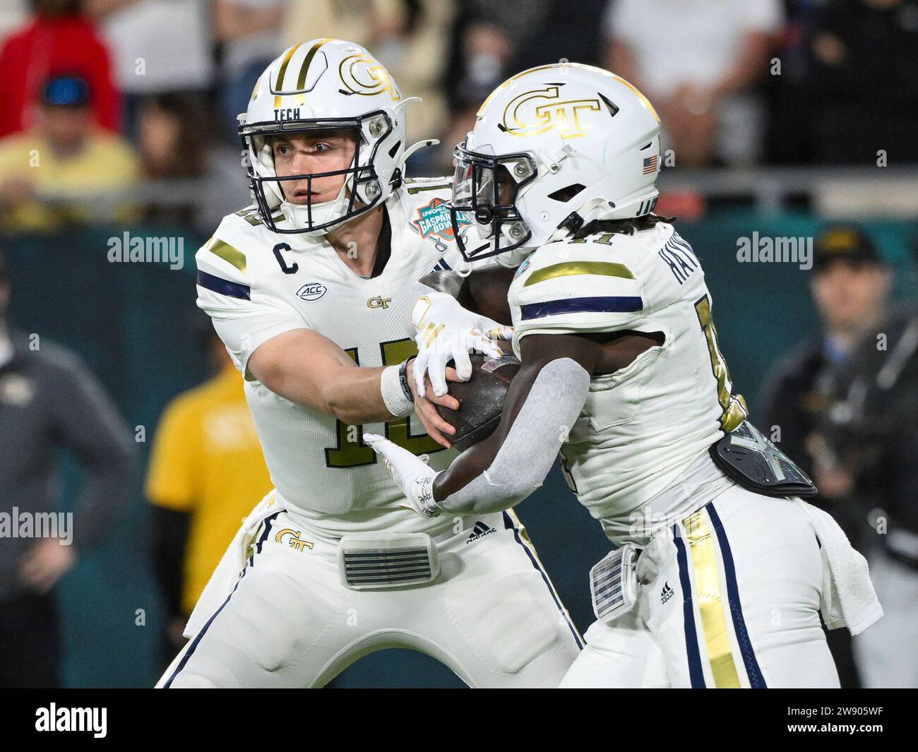 December 22, 2023: Georgia Tech Quarterback Haynes King (10) Hands The ...