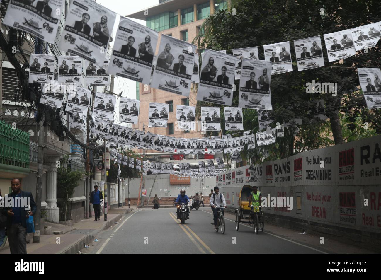 Dhaka Bangladesh 23 December 2023,The election campaign for the 12th parliamentary elections has started. The roads are covered with posters of candid Stock Photo