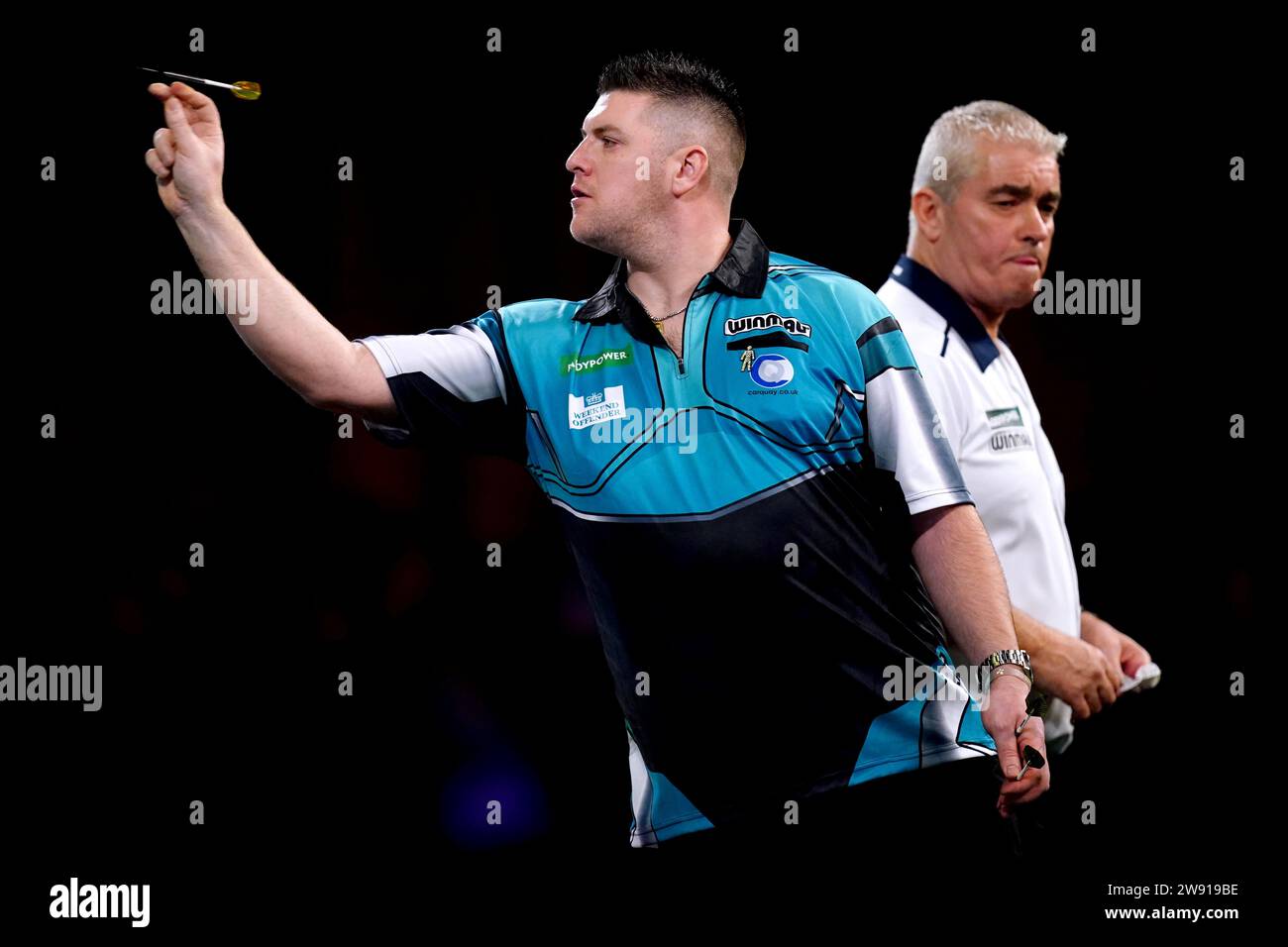 Daryl Gurney during his match against Steve Beaton (right) on day nine