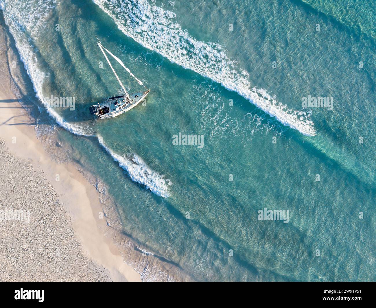 Aerial view stranded sailboat hi-res stock photography and images - Alamy
