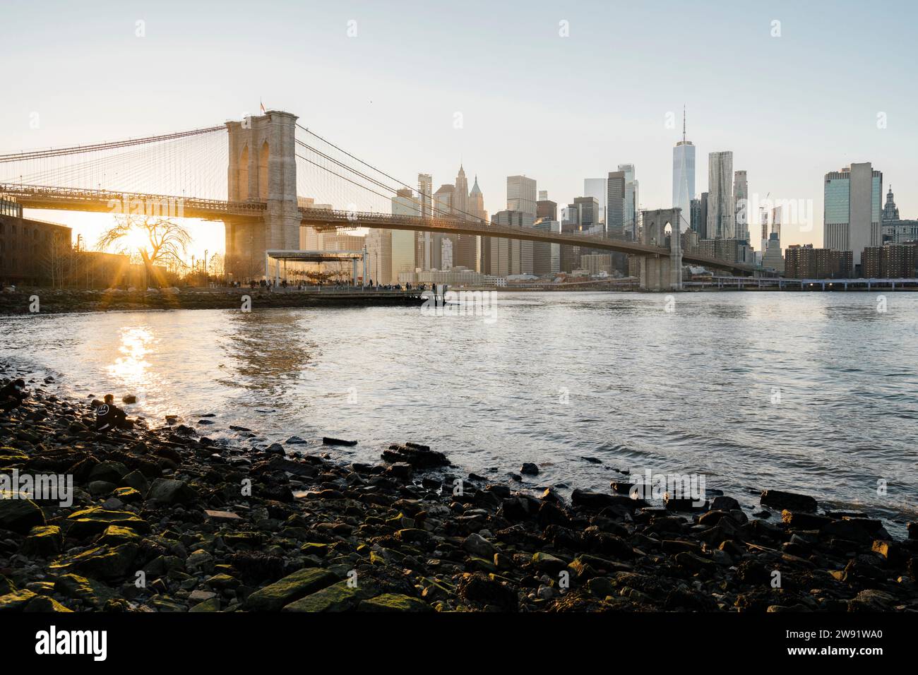 Brooklyn bridge from dumbo hi-res stock photography and images - Alamy