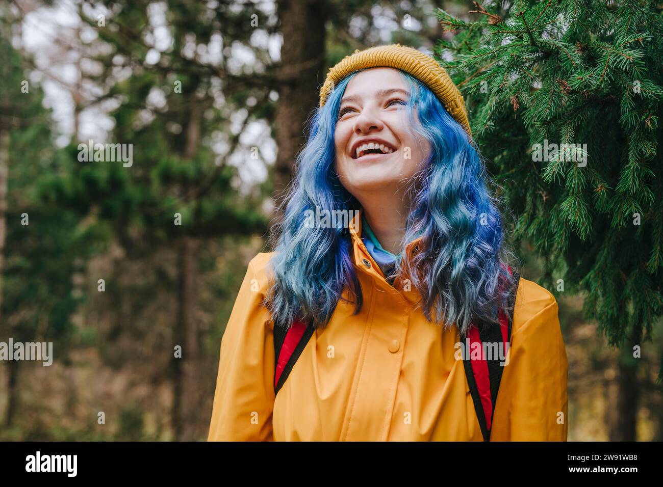 Woman life jacket hi-res stock photography and images - Alamy