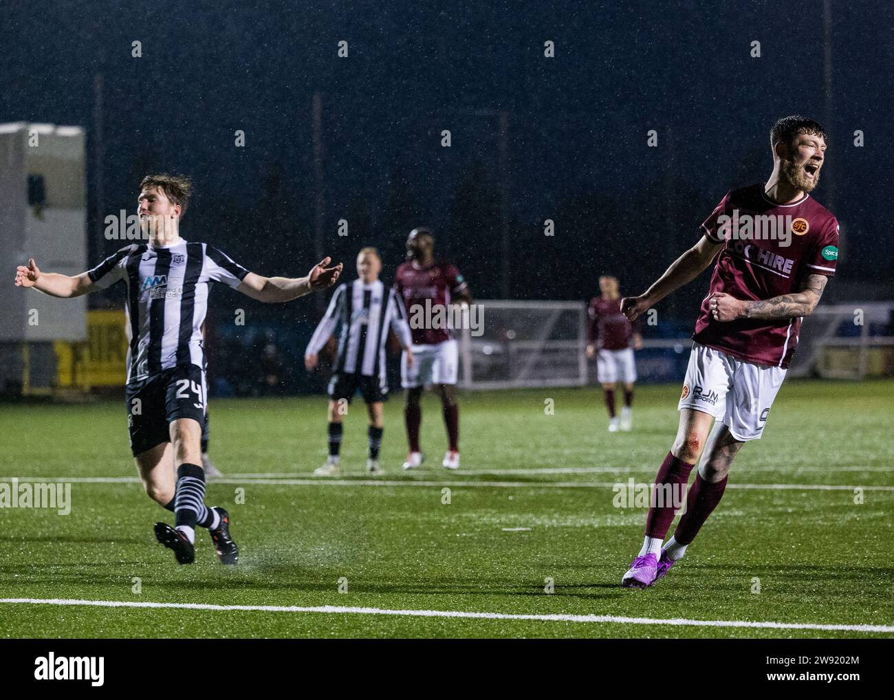 Stenhousemuir, Scotland. 23 December 2023. Matty Aitken (9 ...