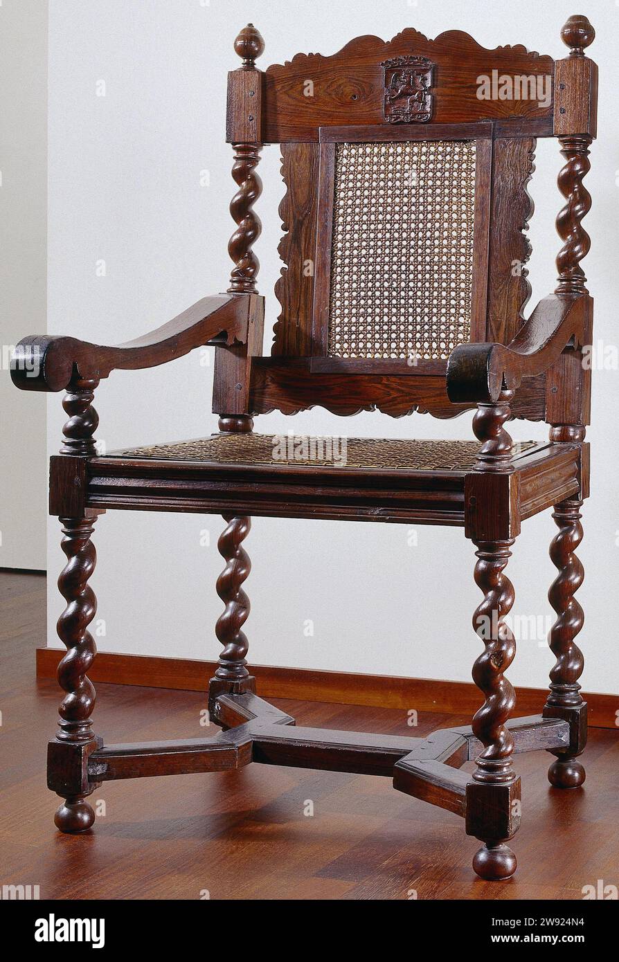 Legal chair of VOC on Ambon, Anonymous, 1709 Arm chair of Indonesian