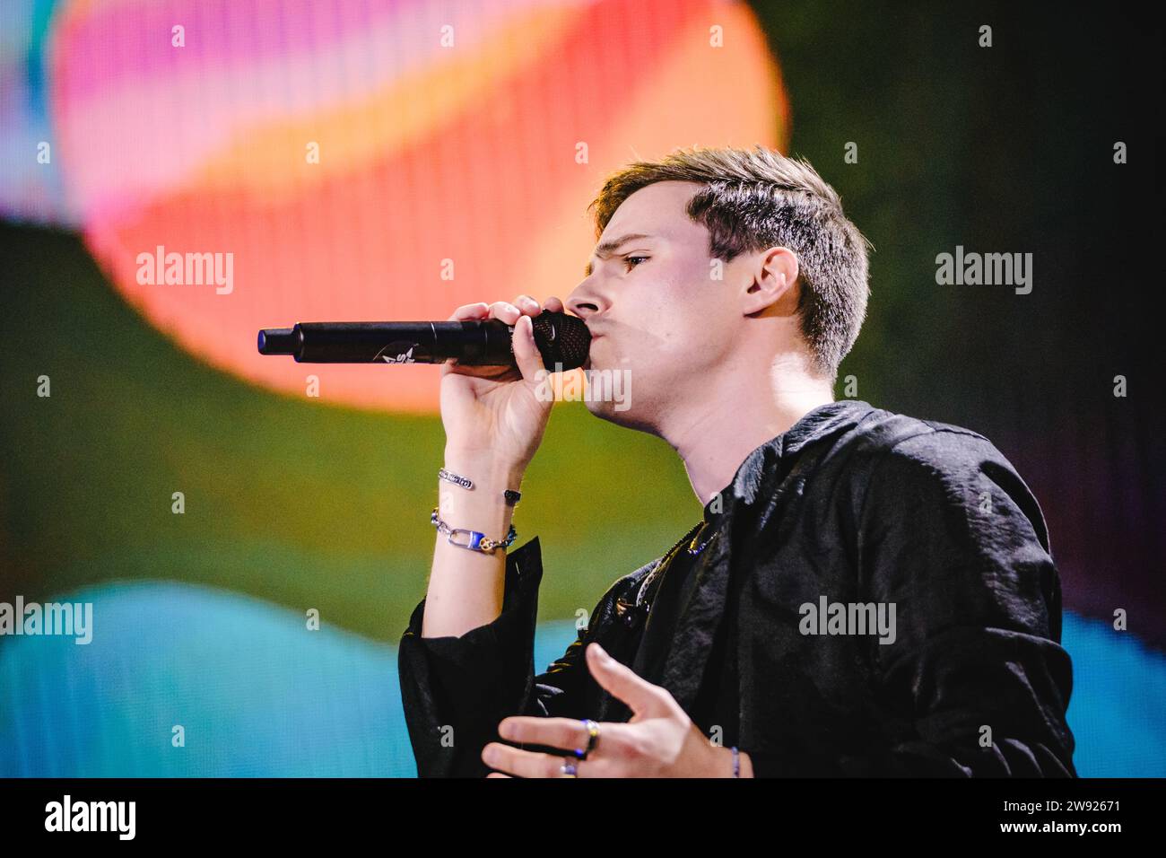 Zurich, Switzerland. 15th, December 2023. The English singer and songwriter Tom Gregory performs live during the Energy Star Night 2023 at St. Jakob Halle in Basel. (Photo credit: Gonzales Photo - Tilman Jentzsch). Stock Photo