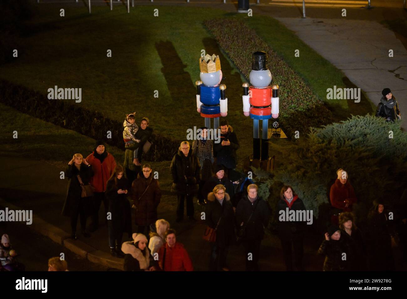 Zagreb, Zagreb. 23rd Dec, 2023. Visitors of Zagreb Christmas Market