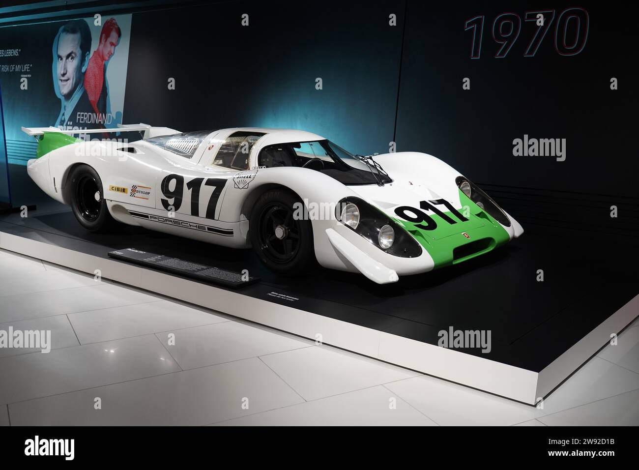 porsche-908-02-spyder-porsche-museum-automuseum-stuttgart-baden