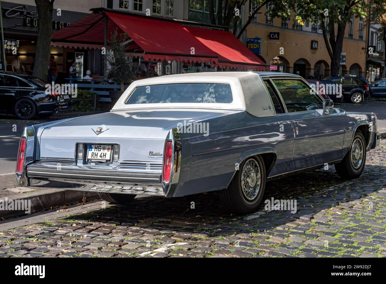 Vintage Cadillac Coupe DeVille, USA, American luxury car Coupe de Ville