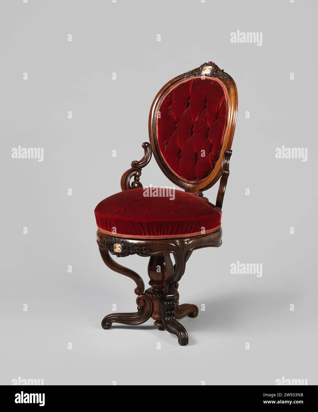Chairs Roser Rosewood fabric hi-res stock photography and images - Alamy
