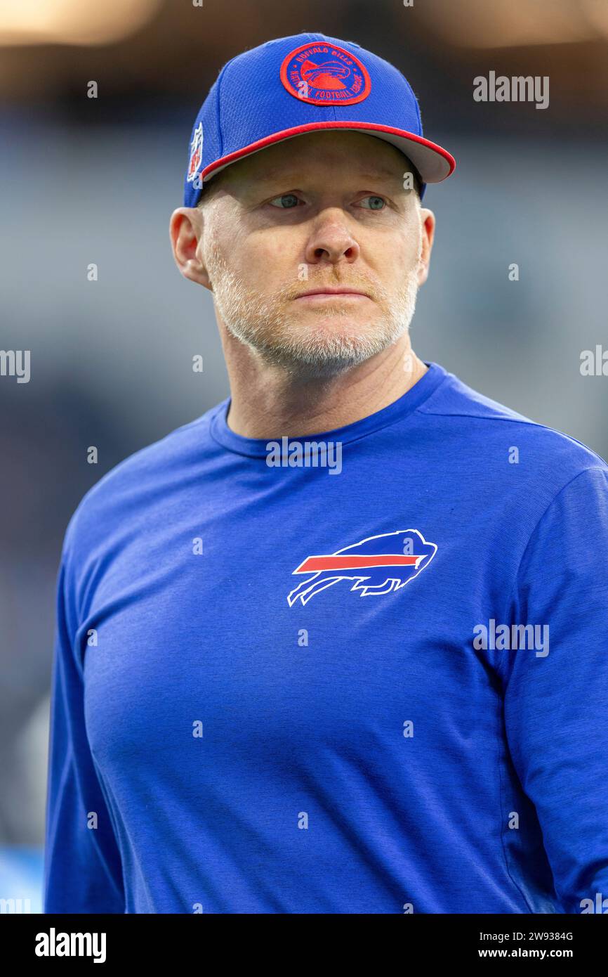 Buffalo Bills head coach Sean McDermott observes players warming up