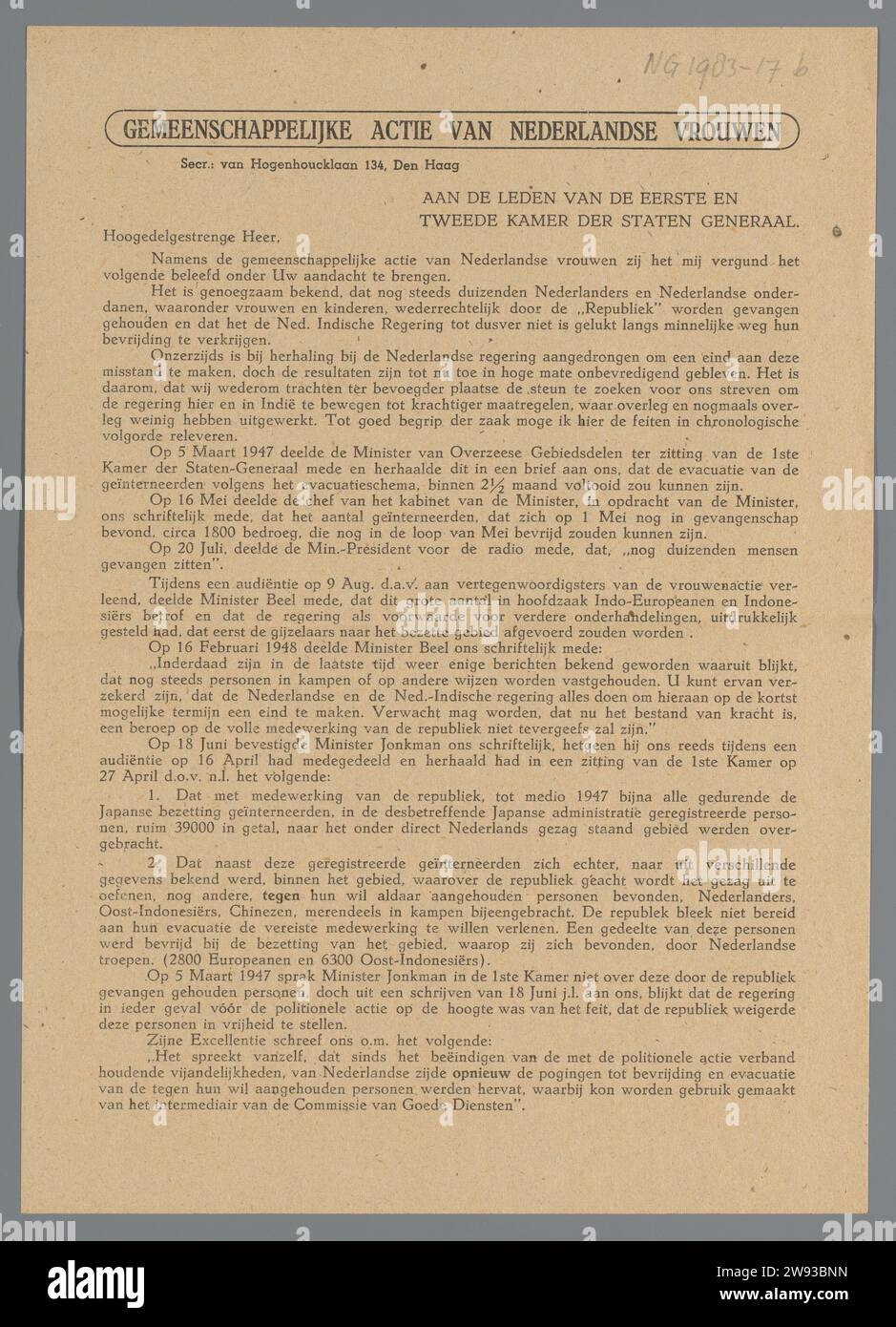 Letter to the members of the States General, Common Action of Dutch Women, 1948  Double -sided printed letter. Front: to the members of the First and Lower House of the States General ... Railways: We are still awaiting the results ... The Hague paper printing  Jogjakarta. Dutch East Indies, The Stock Photo