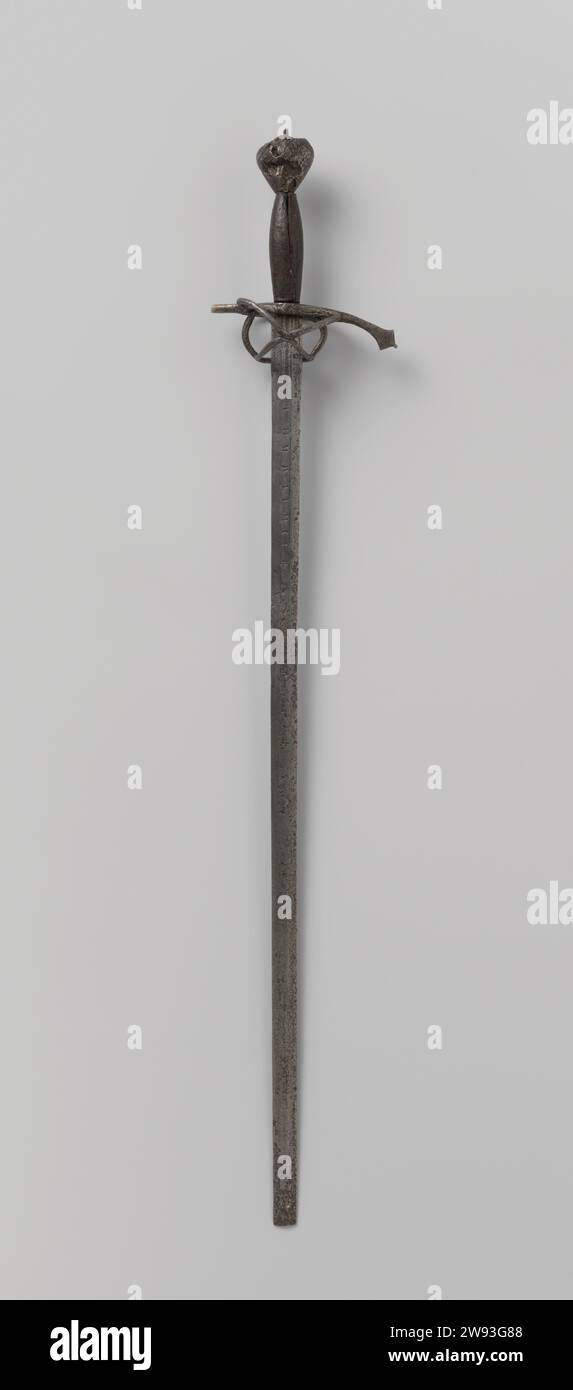 Degen, Anonymous, c. 1500 - c. 1800 sword Degen without a point, pare rod defective. Wooden grip.  iron (metal) Stock Photo