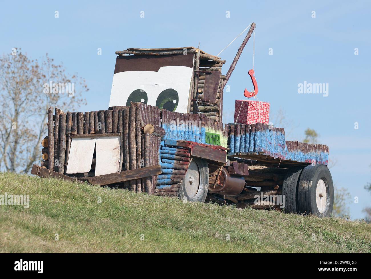 Reserve, USA. 23rd Dec, 2023. A bonfire in the form of the Disney movie “Cars” character, “Tow Mater” is on displayed on the River Road in Edgard, Louisiana on Saturday, December 23, 2023. (Photo by Peter G. Forest/Sipa USA) Credit: Sipa USA/Alamy Live News Stock Photo