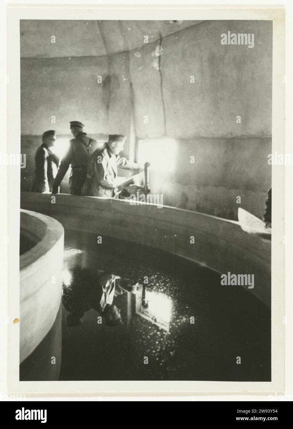 Wehrmacht Installs Uitkijkpost, 1940 photograph The Wehrmacht has