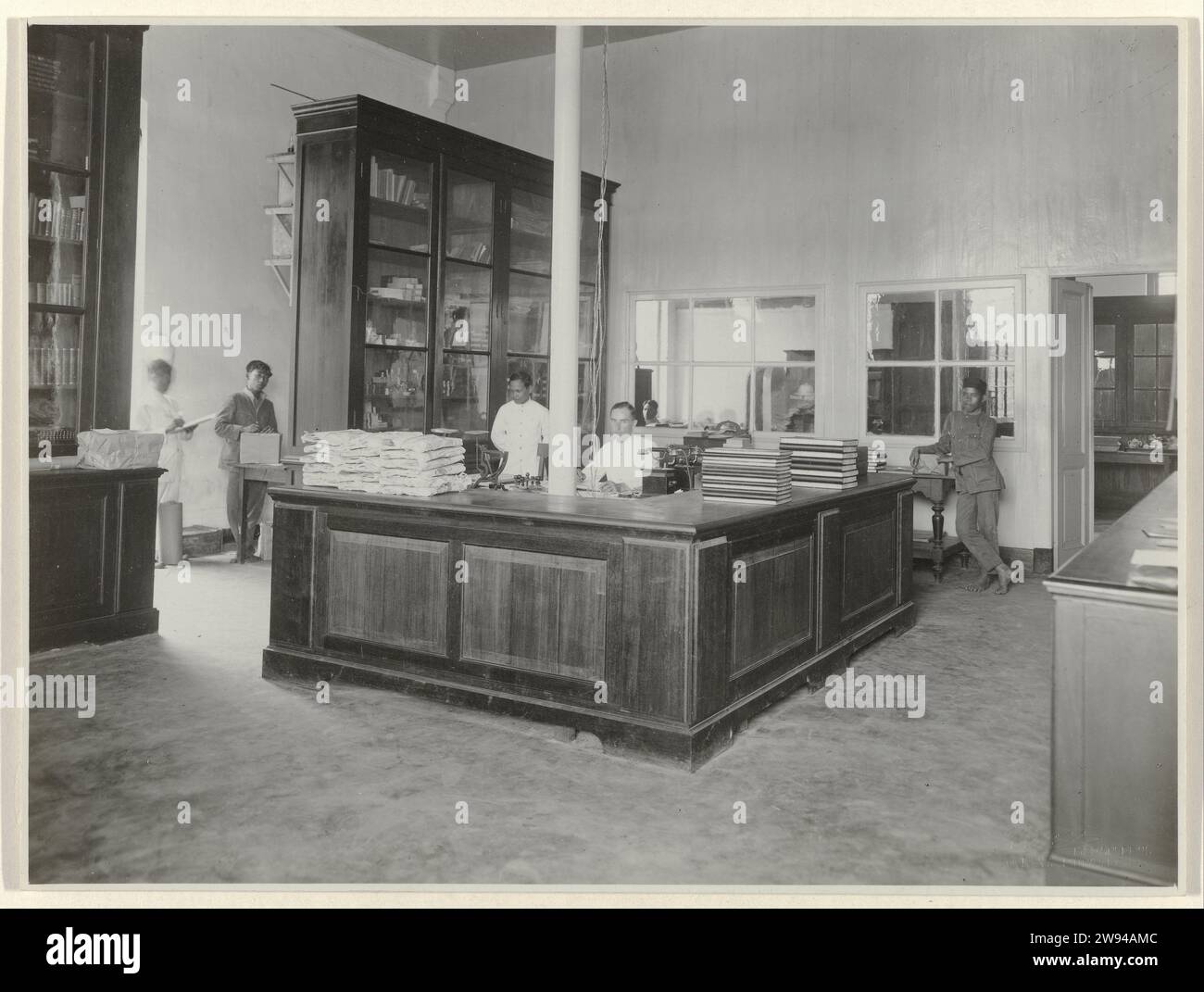 Office Expedition, 1921 photograph The expedition office on the