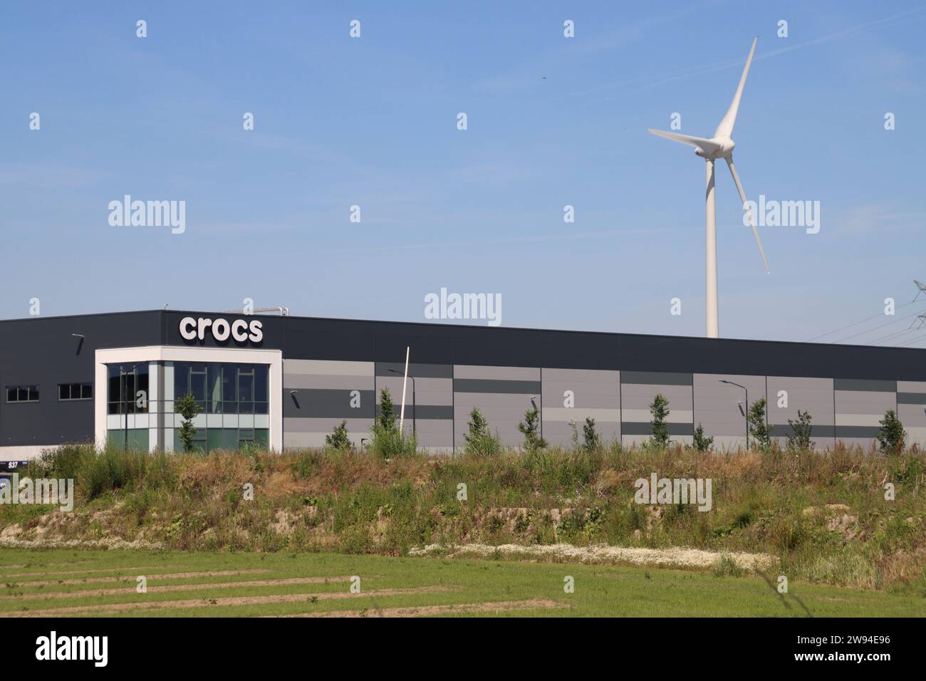 Crocs Distribution Distribution of the plastic clogs named Crocs in Dordrecht in the ...